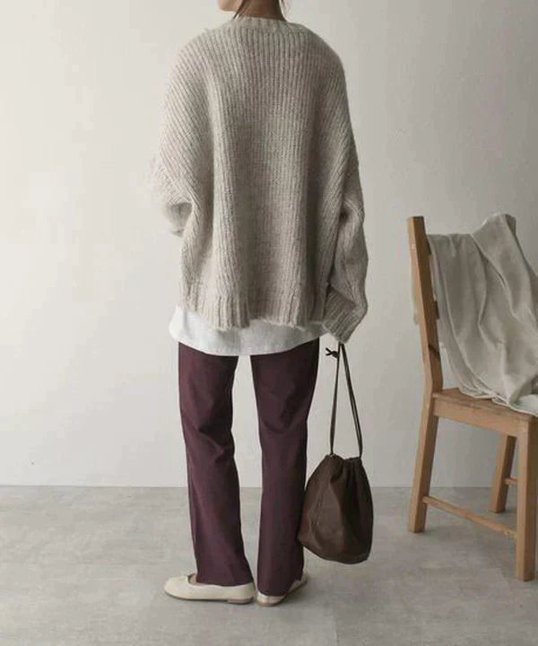 Ivory - oversized sweater with front pocket