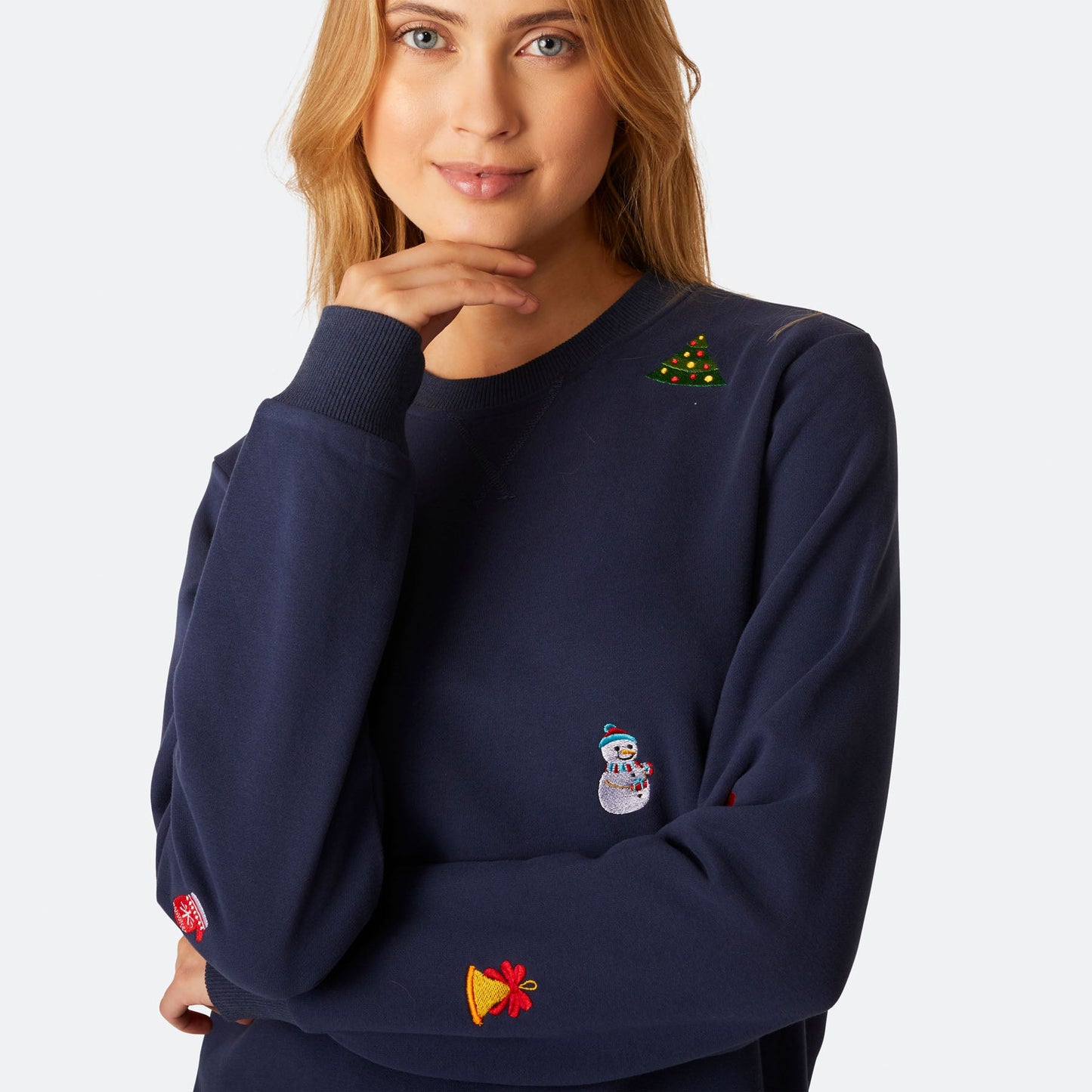 BEBEAU | CLASSIC BLUE CHRISTMAS SWEATSHIRT