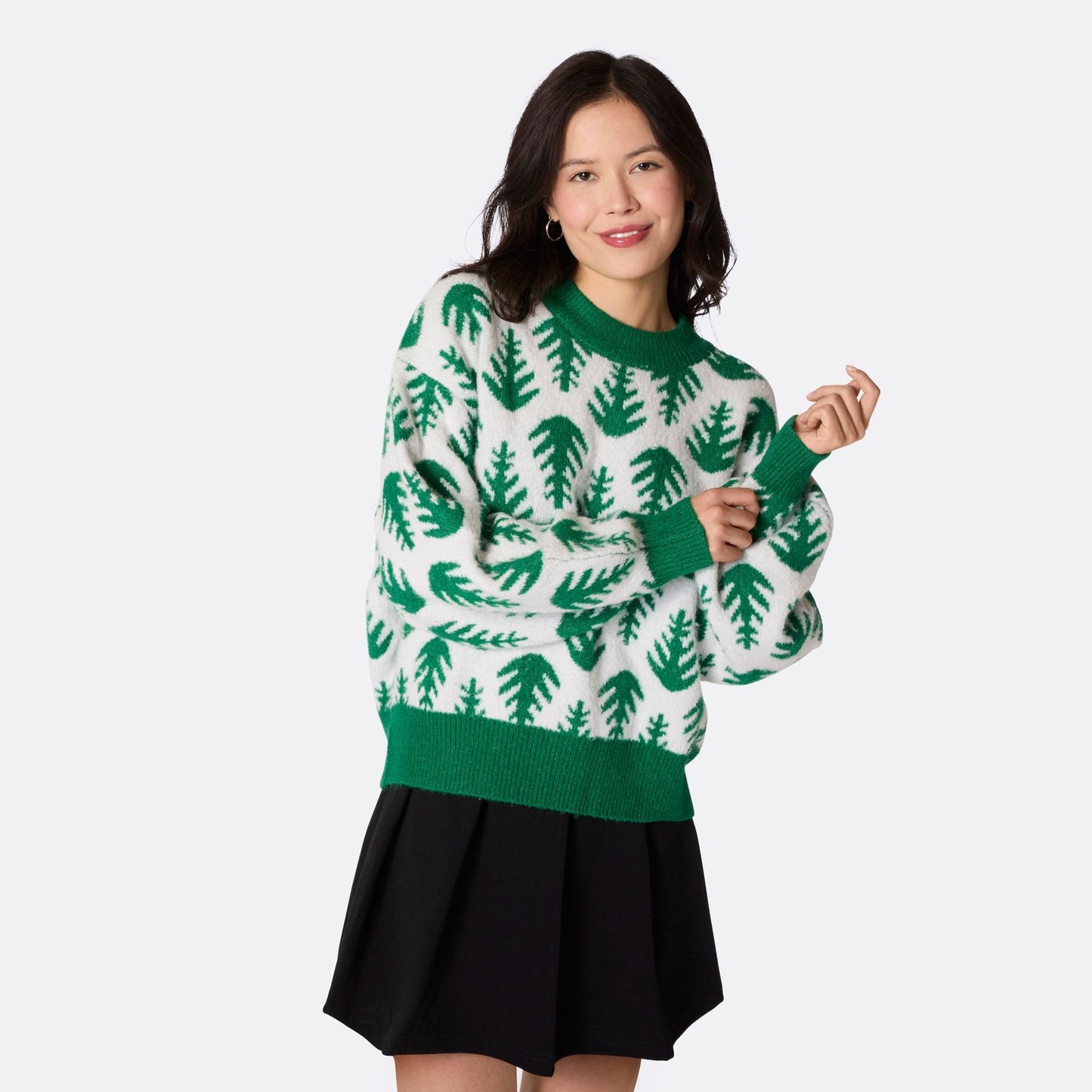 BEBEAU | OVERSIZED CHRISTMAS TREE SWEATER